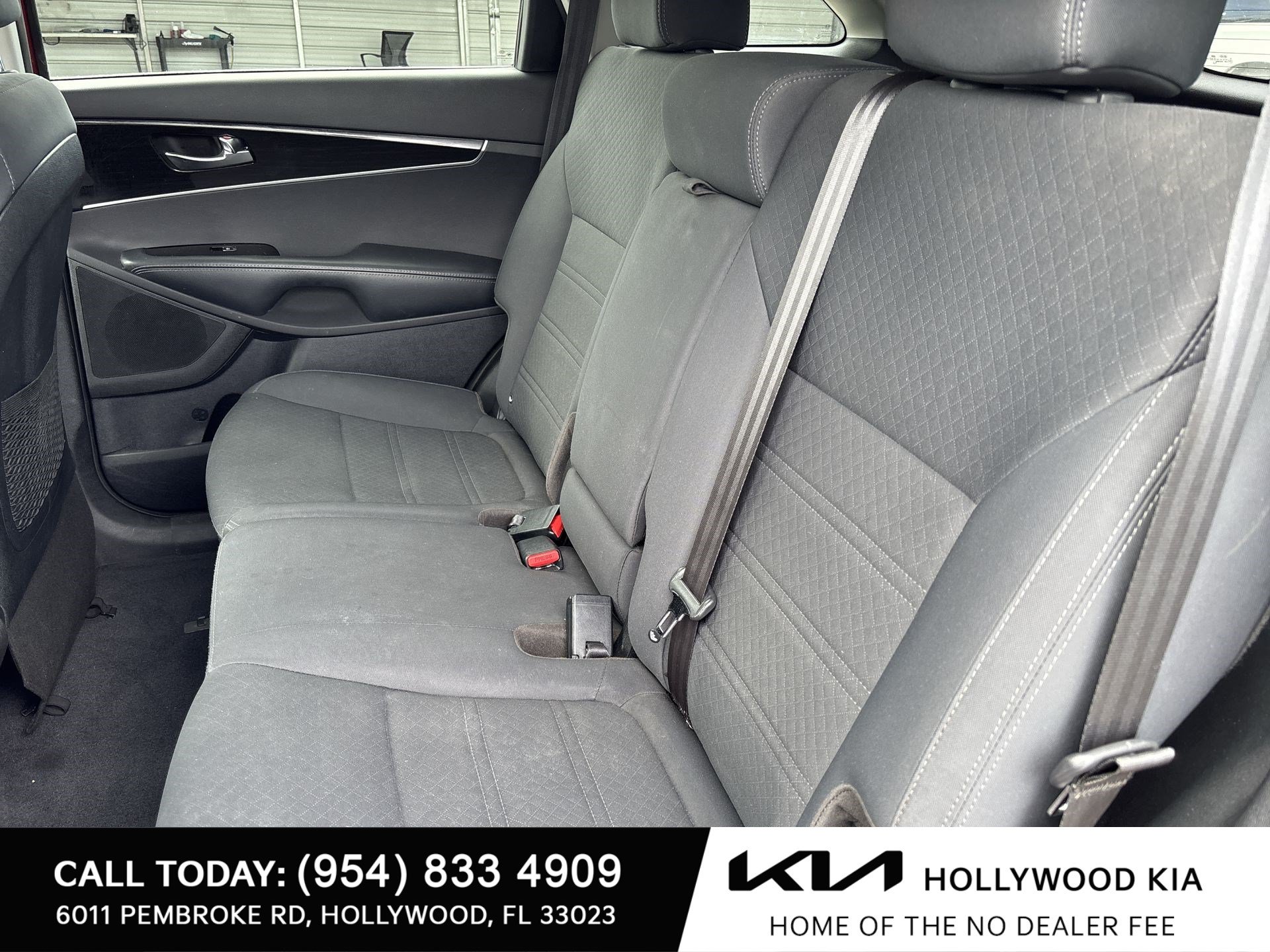 Used 2019 Kia Sorento FWD image 22