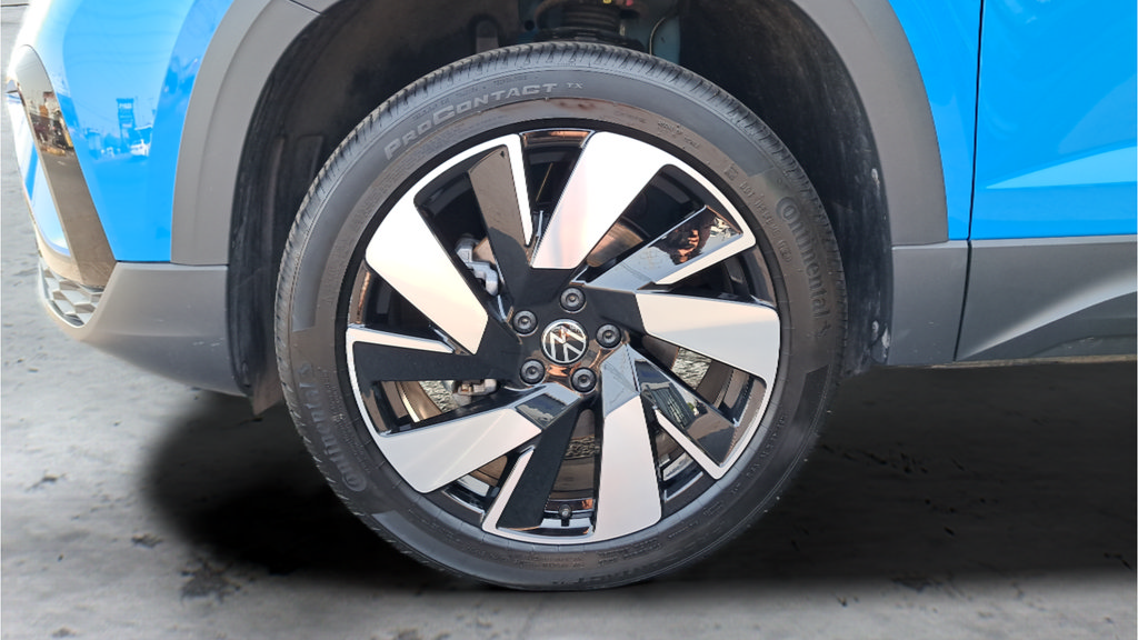 Used 2024 Volkswagen Taos SEL AWD/4WD image 46