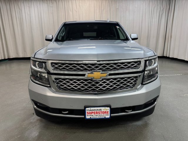 Used 2017 Chevrolet Suburban LT w/ LT Signature Package image 10
