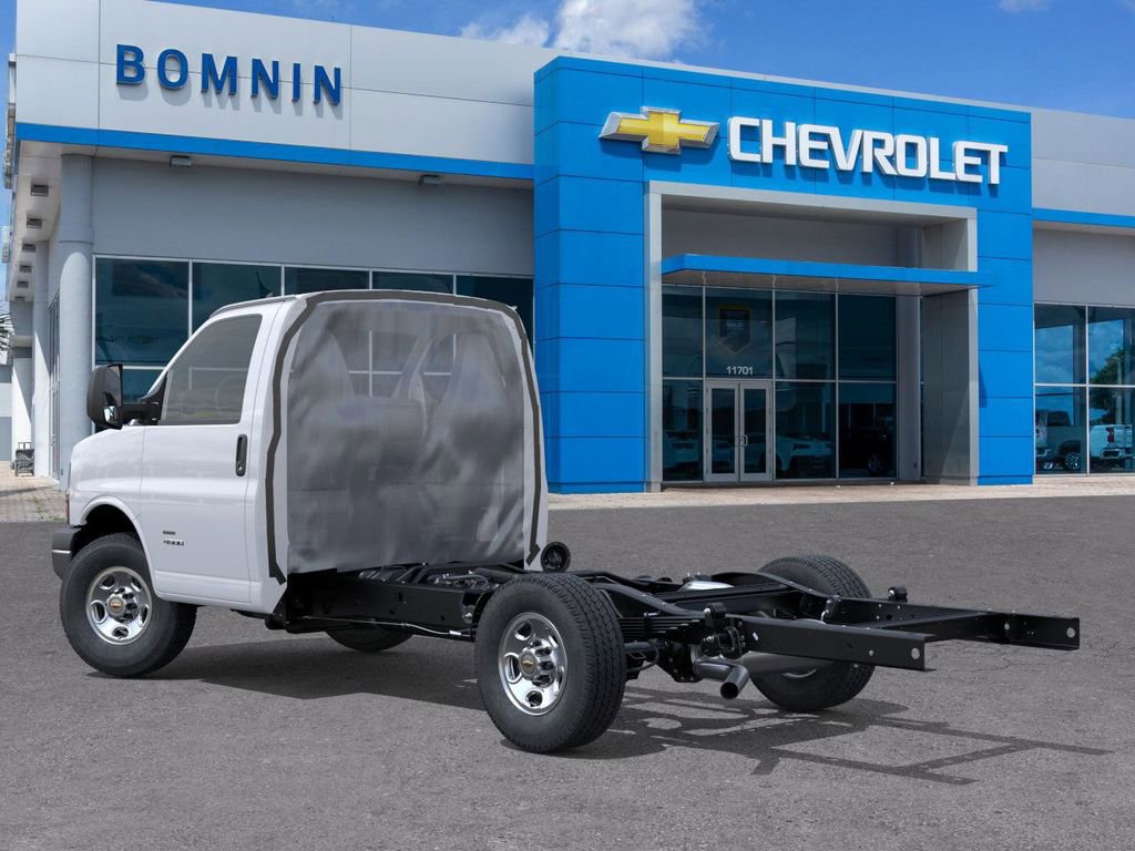 New 2025 Chevrolet Express 3500 w/ Power Convenience Package image 4