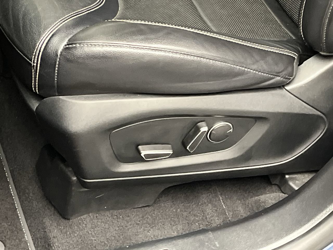 Certified 2020 Ford Explorer ST AWD/4WD image 12