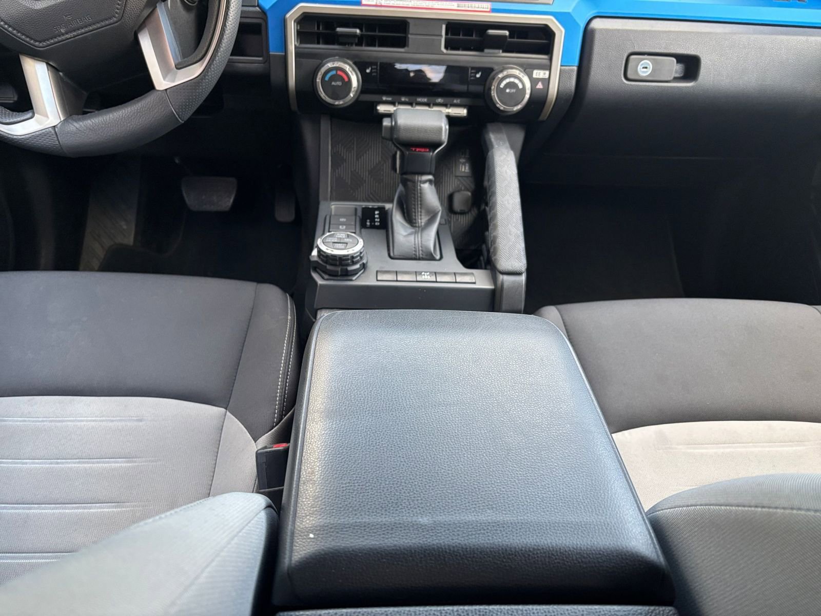 Used 2025 Toyota Tacoma SR image 40