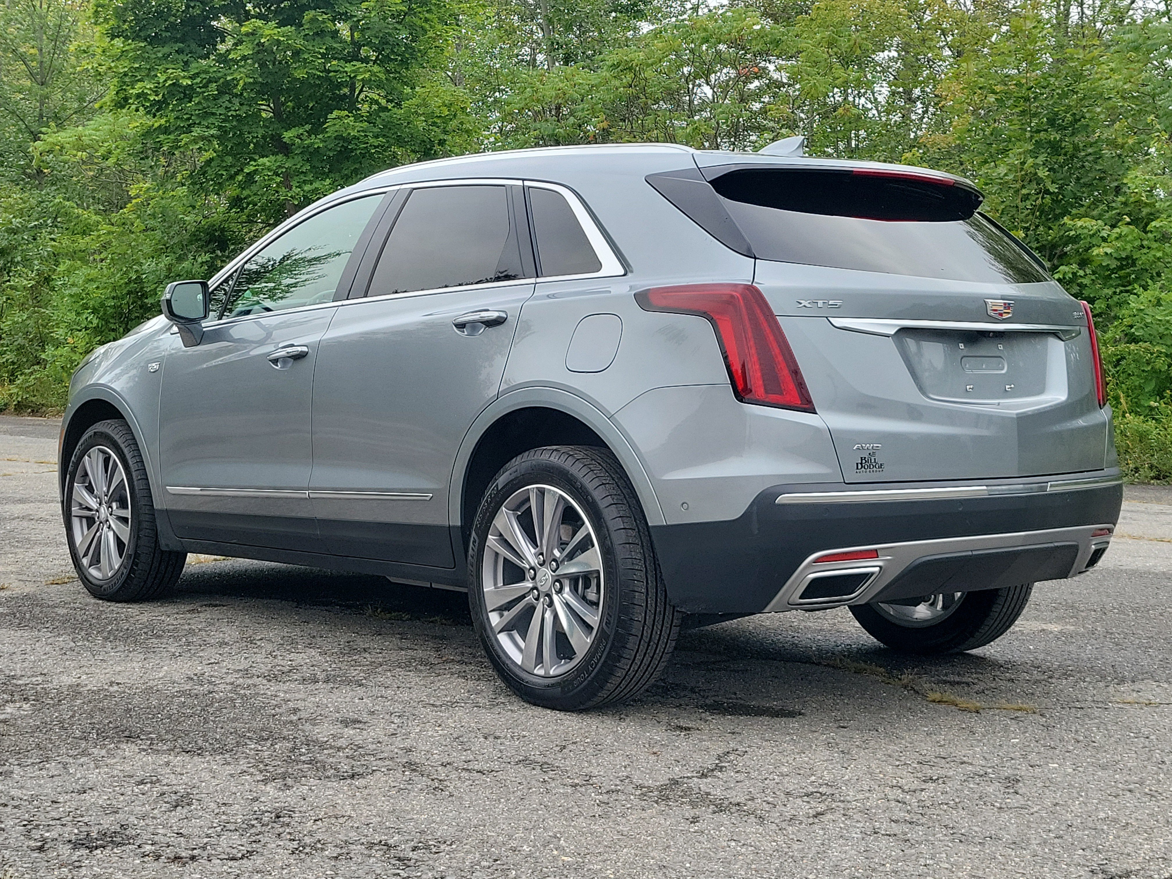 Certified 2025 Cadillac XT5 Premium Luxury w/ Technology Package AWD/4WD image 7