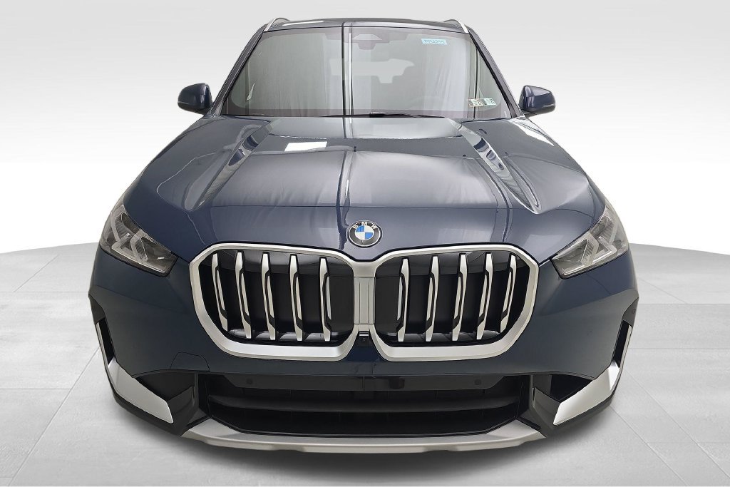 New 2027 BMW X1 xDrive28i w/ Technology Package AWD/4WD image 3