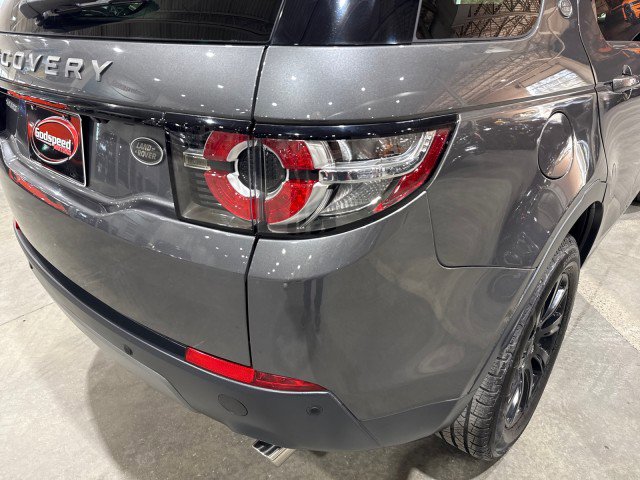 Used 2016 Land Rover Discovery Sport SE image 45