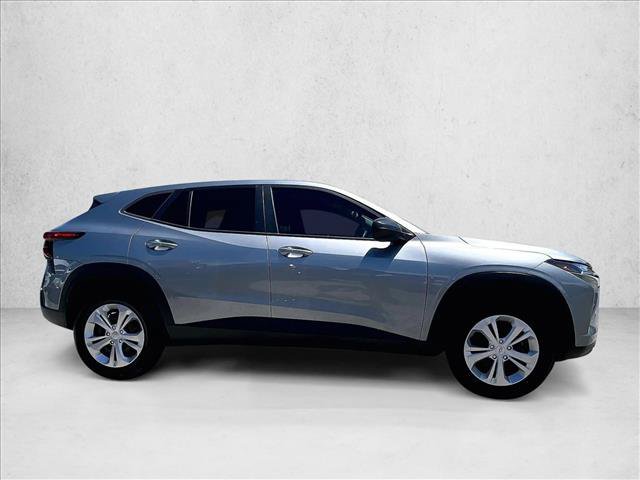 Certified 2024 Chevrolet Trax LS FWD image 5