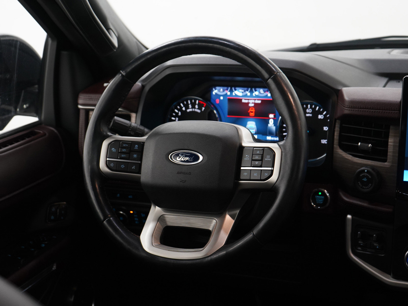 Used 2023 Ford Expedition Max Limited image 15