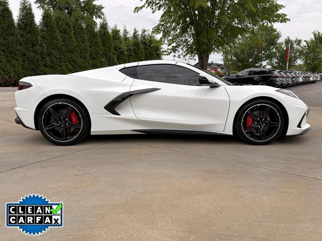 Used 2020 Chevrolet Corvette Stingray Preferred Cpe w/ 2LT Preferred Equipment Group RWD image 2
