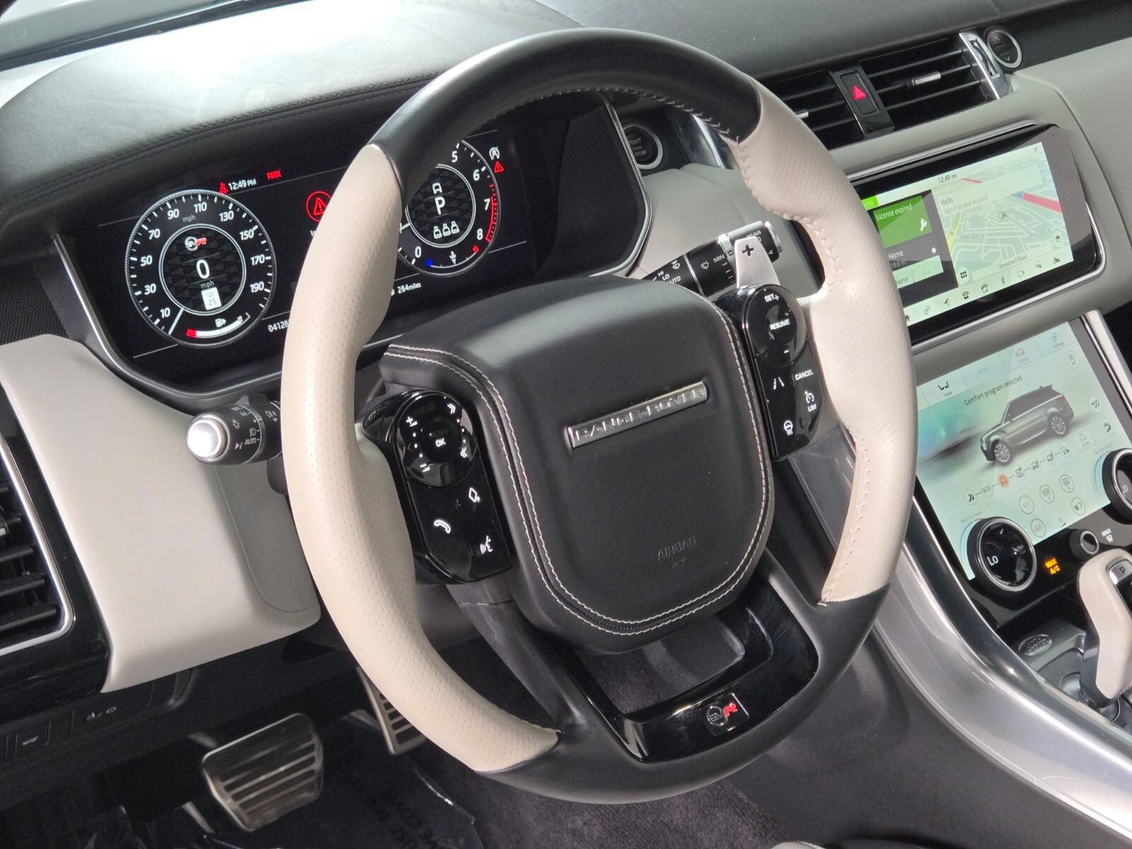 Used 2022 Land Rover Range Rover Sport SVR AWD/4WD image 22