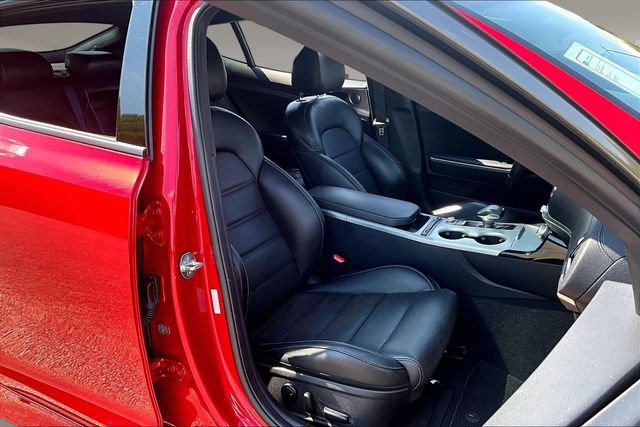Used 2018 Kia Stinger GT2 RWD image 27