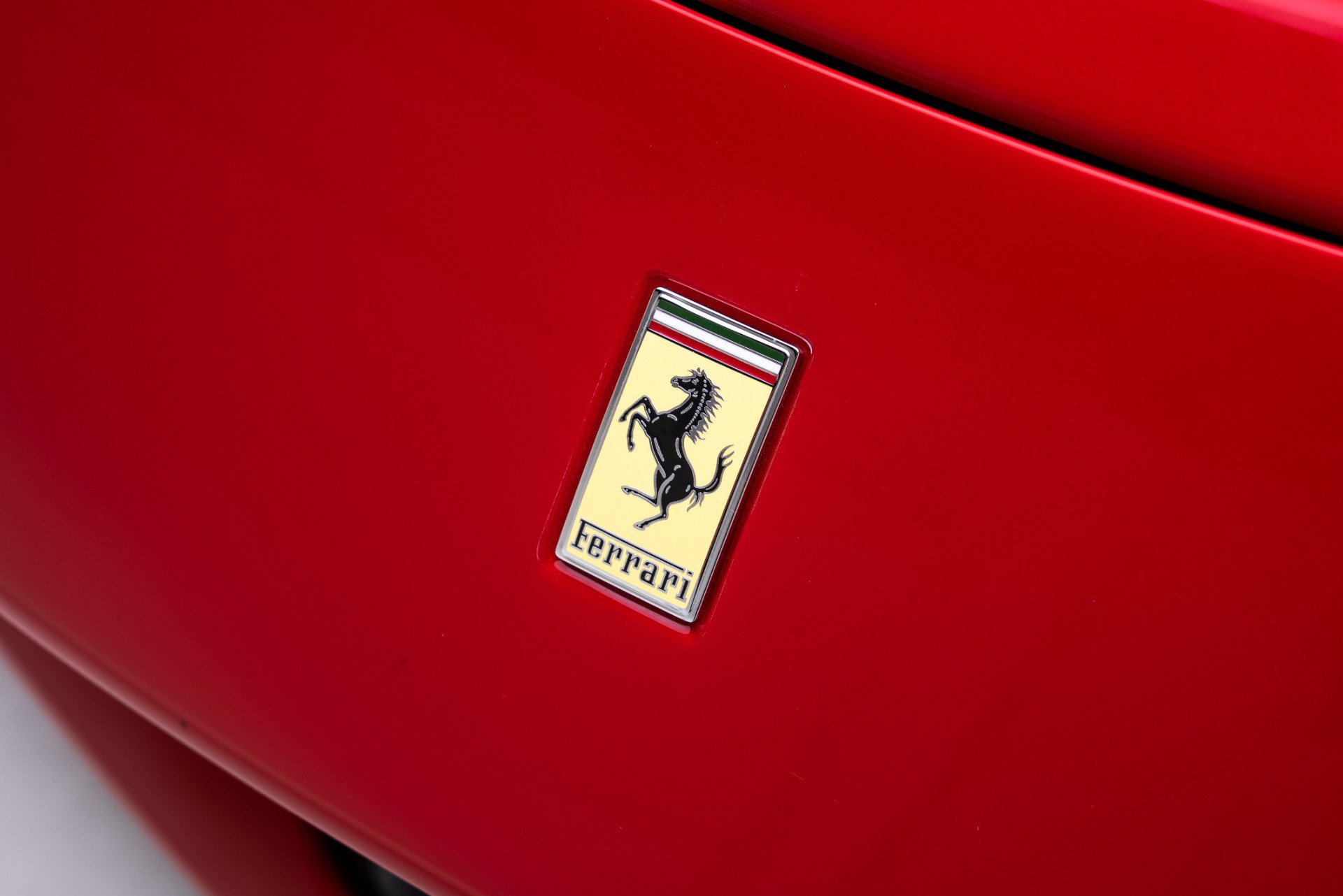 Used 2024 Ferrari SF90 Stradale AWD/4WD image 12