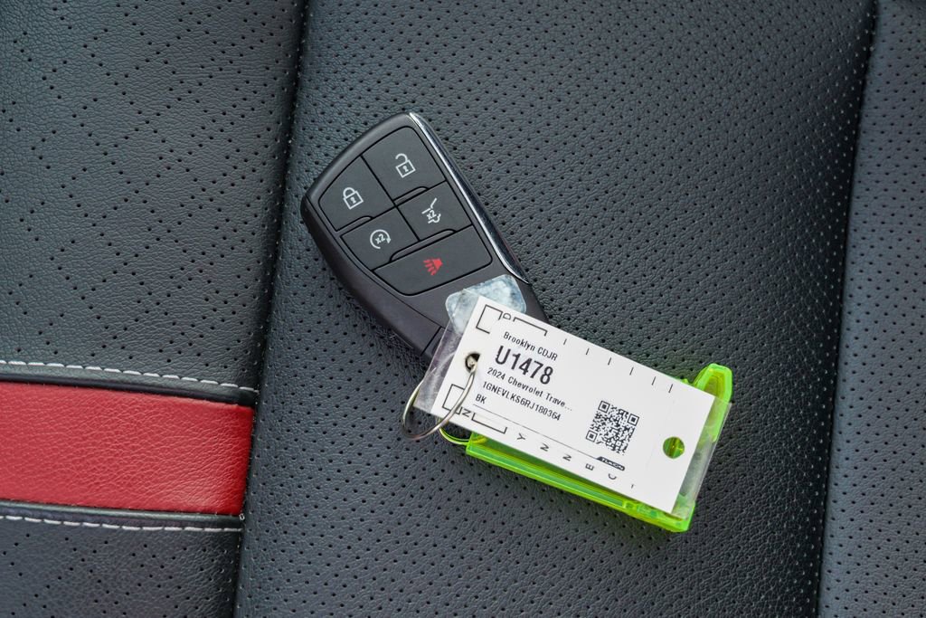 Used 2024 Chevrolet Traverse RS w/ LPO, Floor Liner Package image 66