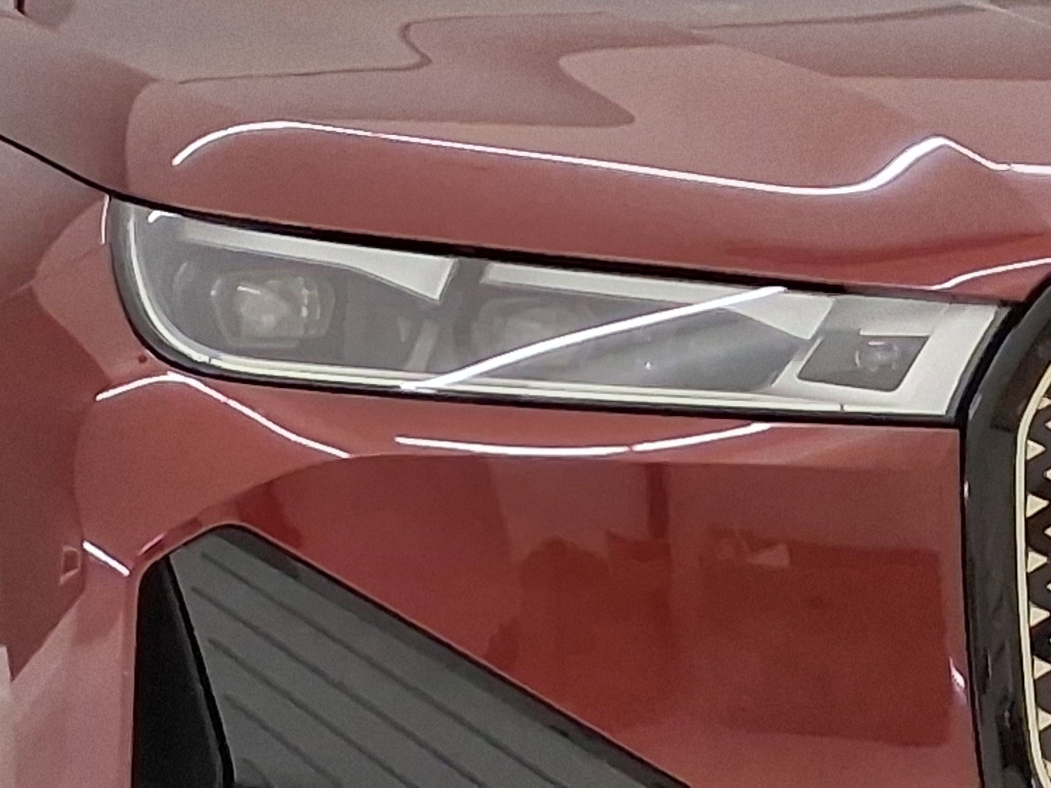 Certified 2023 BMW iX xDrive50 w/ Premium Package image 9