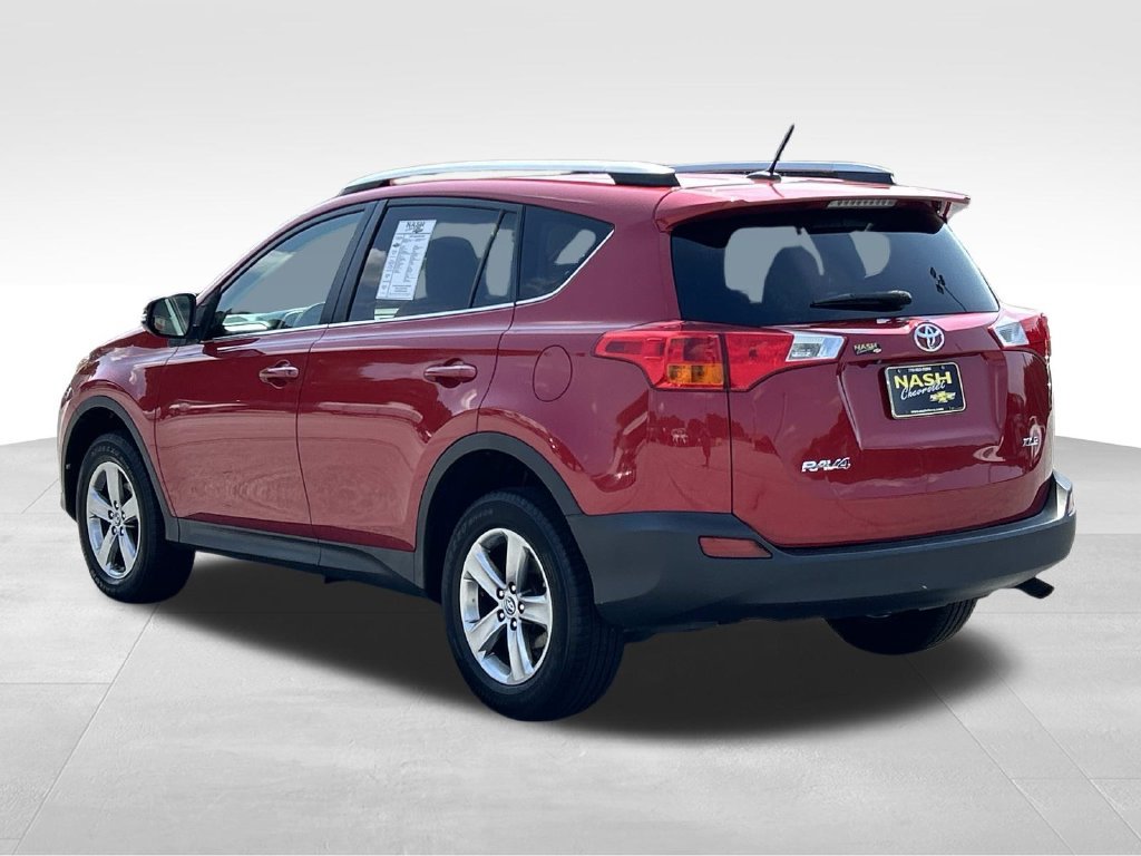 Used 2015 Toyota RAV4 XLE FWD image 5