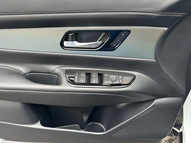 Certified 2025 Nissan Murano SL image 23