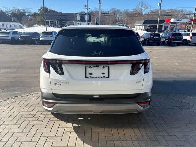 Used 2025 Hyundai Tucson Limited image 15