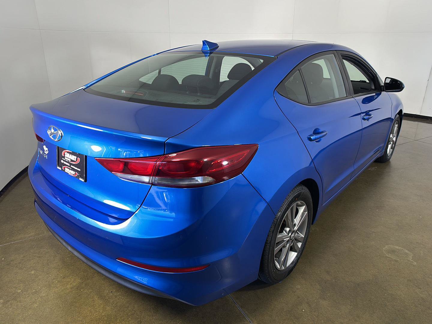 Used 2017 Hyundai Elantra Value Edition FWD image 10