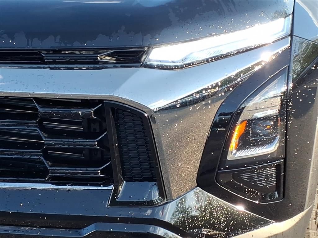 New 2026 Chevrolet Equinox ACTIV AWD/4WD image 8