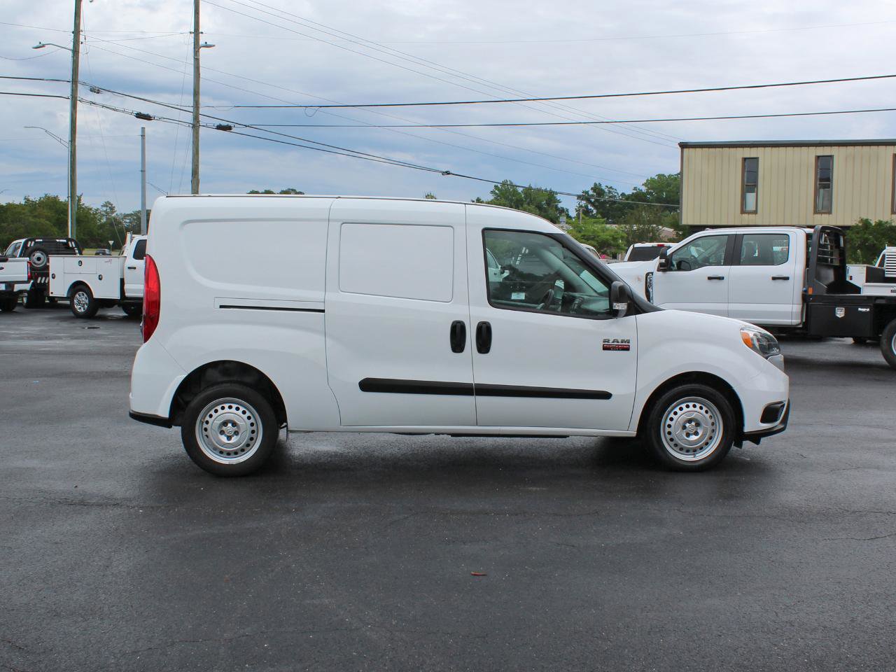 Used 2022 RAM ProMaster City Tradesman FWD image 7