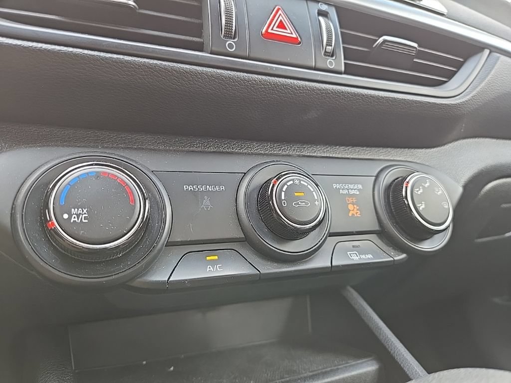 Certified 2023 Kia Forte LXS FWD image 22
