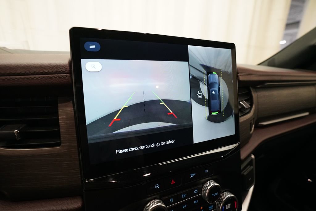 Used 2024 Ford Expedition Limited image 20