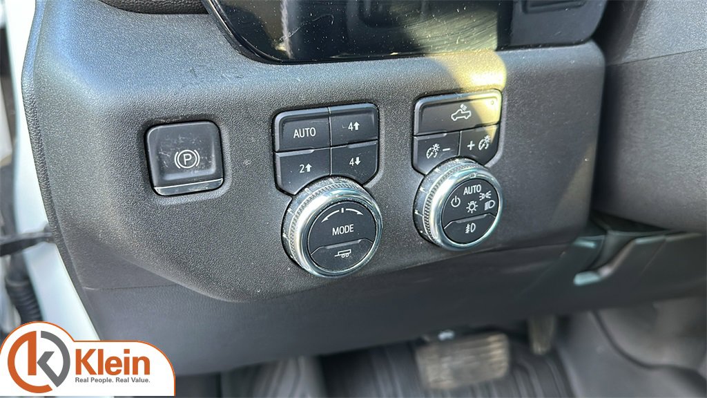 Used 2024 GMC Sierra 2500 SLE w/ SLE Convenience Package image 17