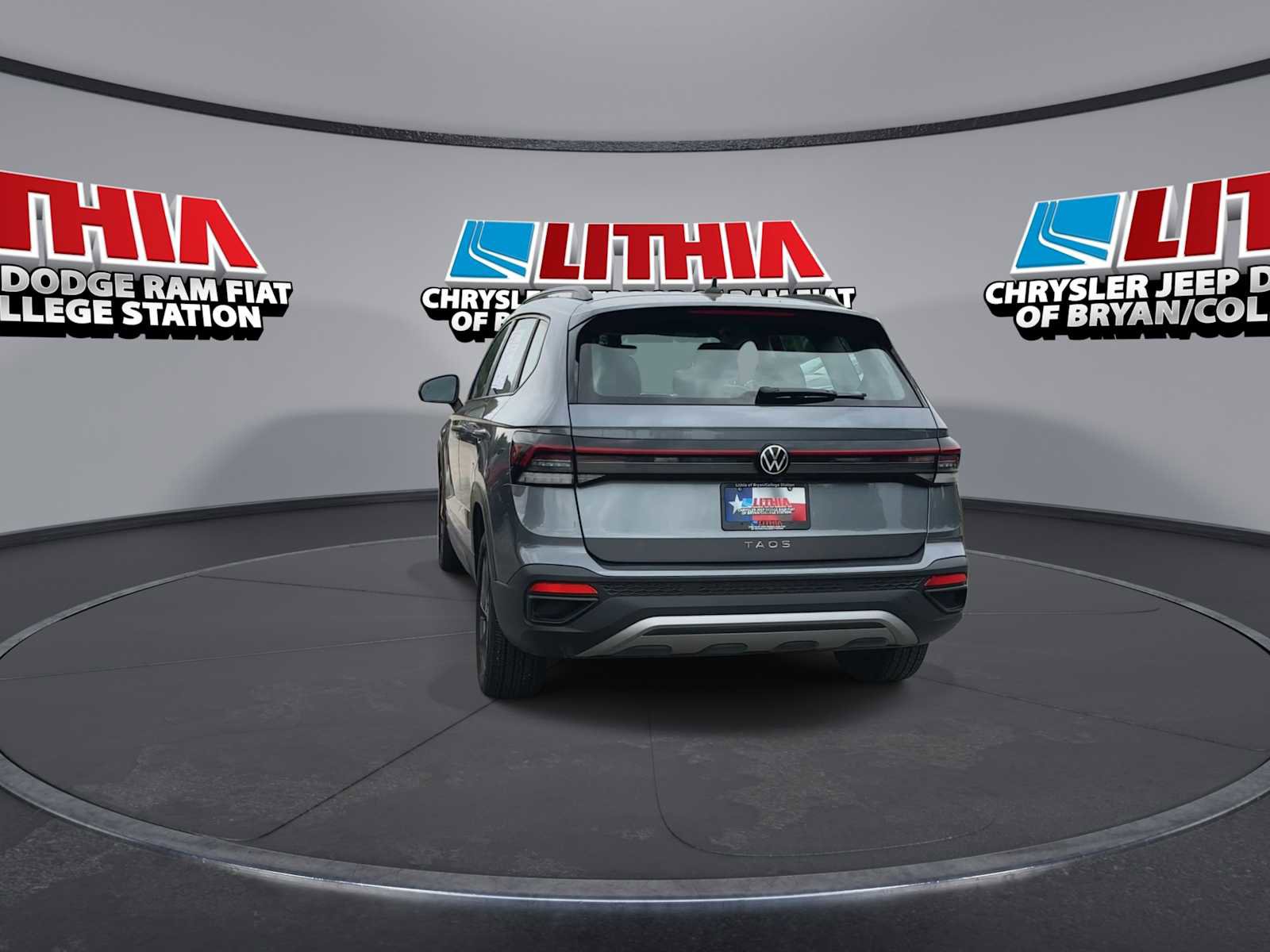 Used 2025 Volkswagen Taos S FWD image 7