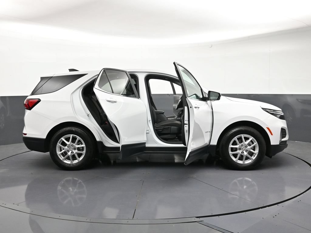 Certified 2024 Chevrolet Equinox LT AWD/4WD image 33