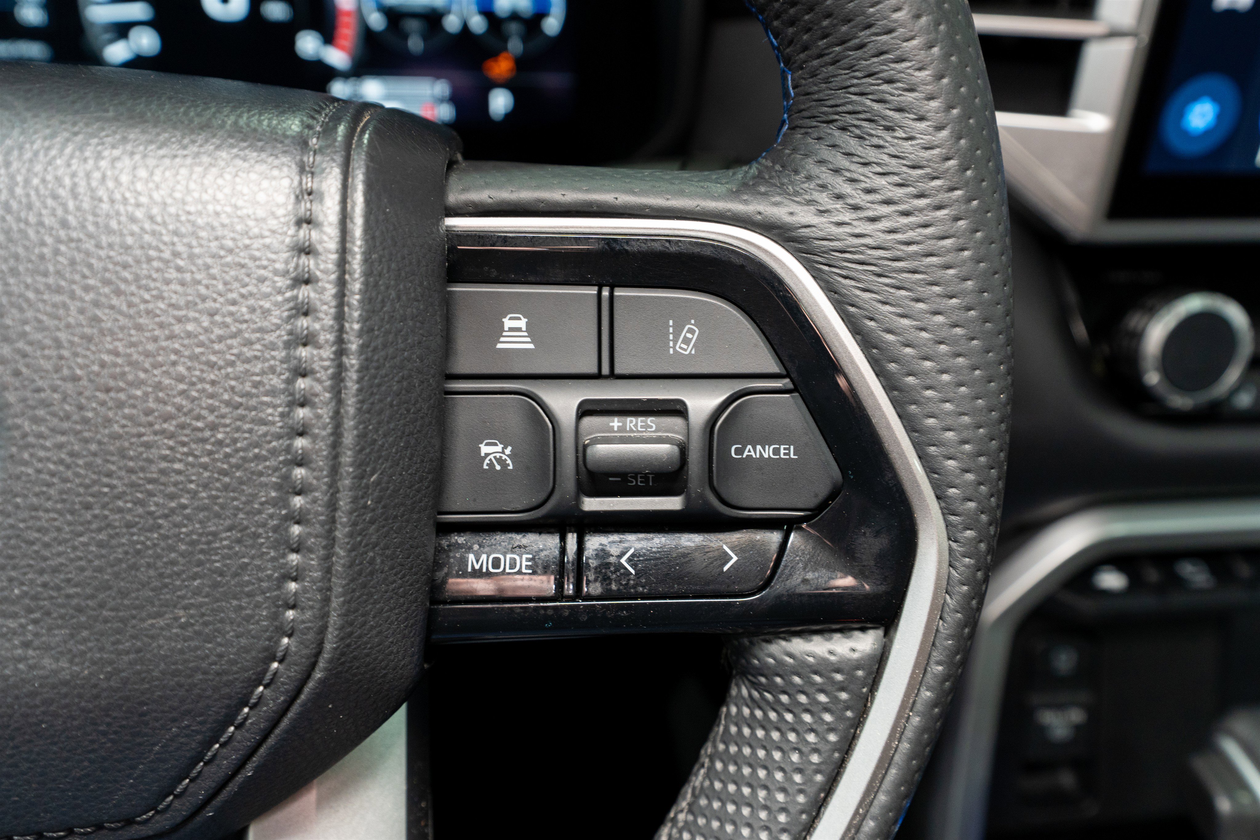 Used 2025 Toyota Tundra Platinum image 29