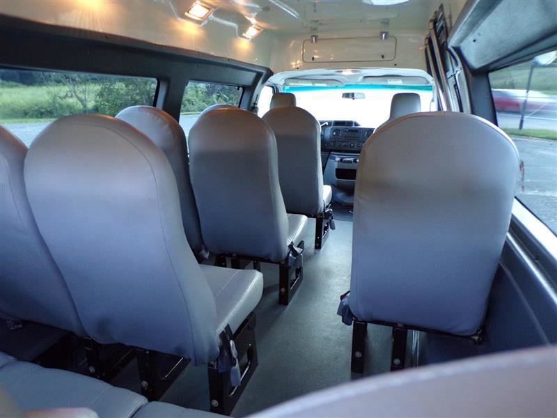 Used 2014 Ford E-250 and Econoline 250 Extended w/ Power Group image 37