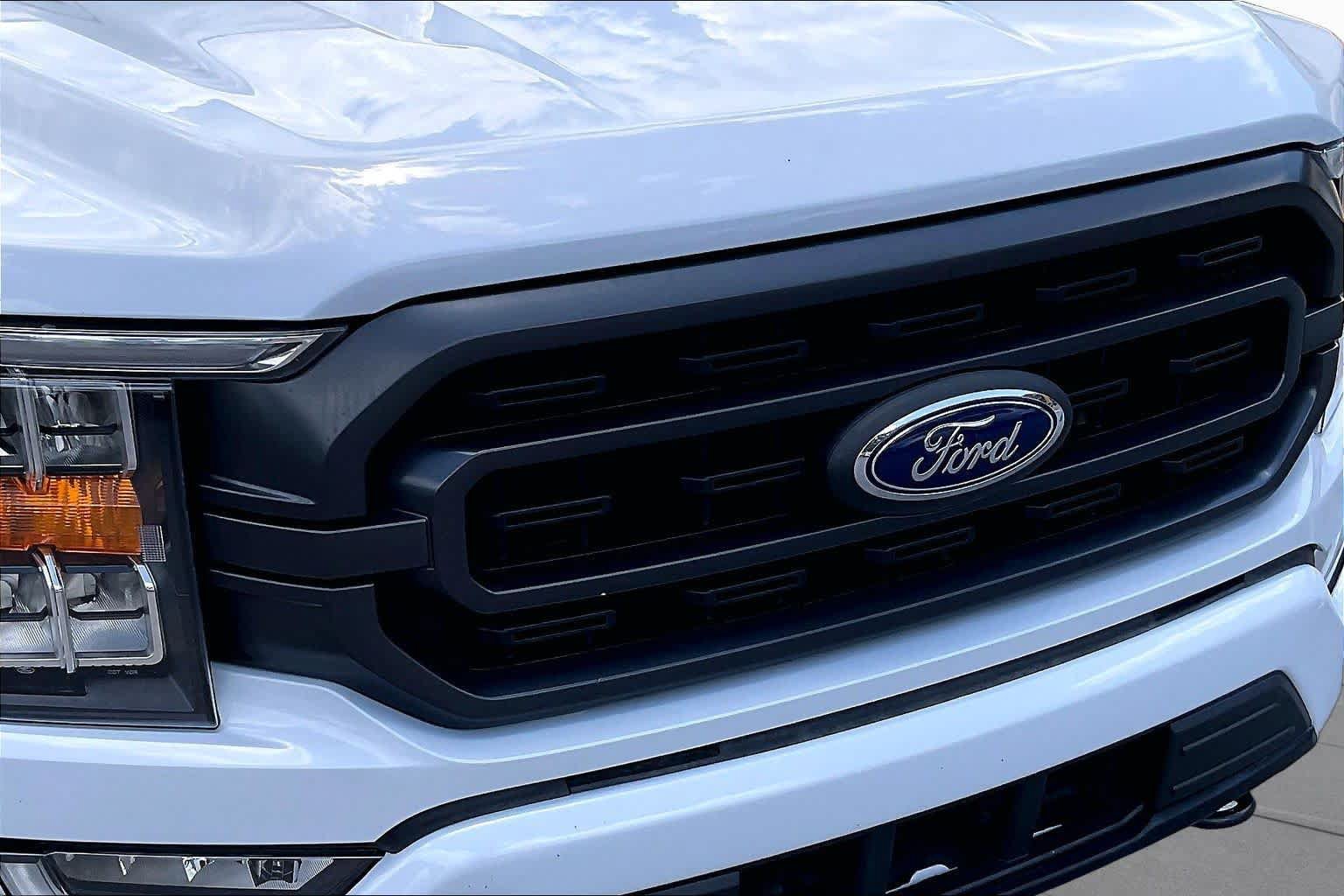 Used 2022 Ford F150 XLT w/ Equipment Group 302A High AWD/4WD image 29