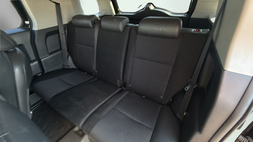 Used 2008 Toyota FJ Cruiser 4WD image 35