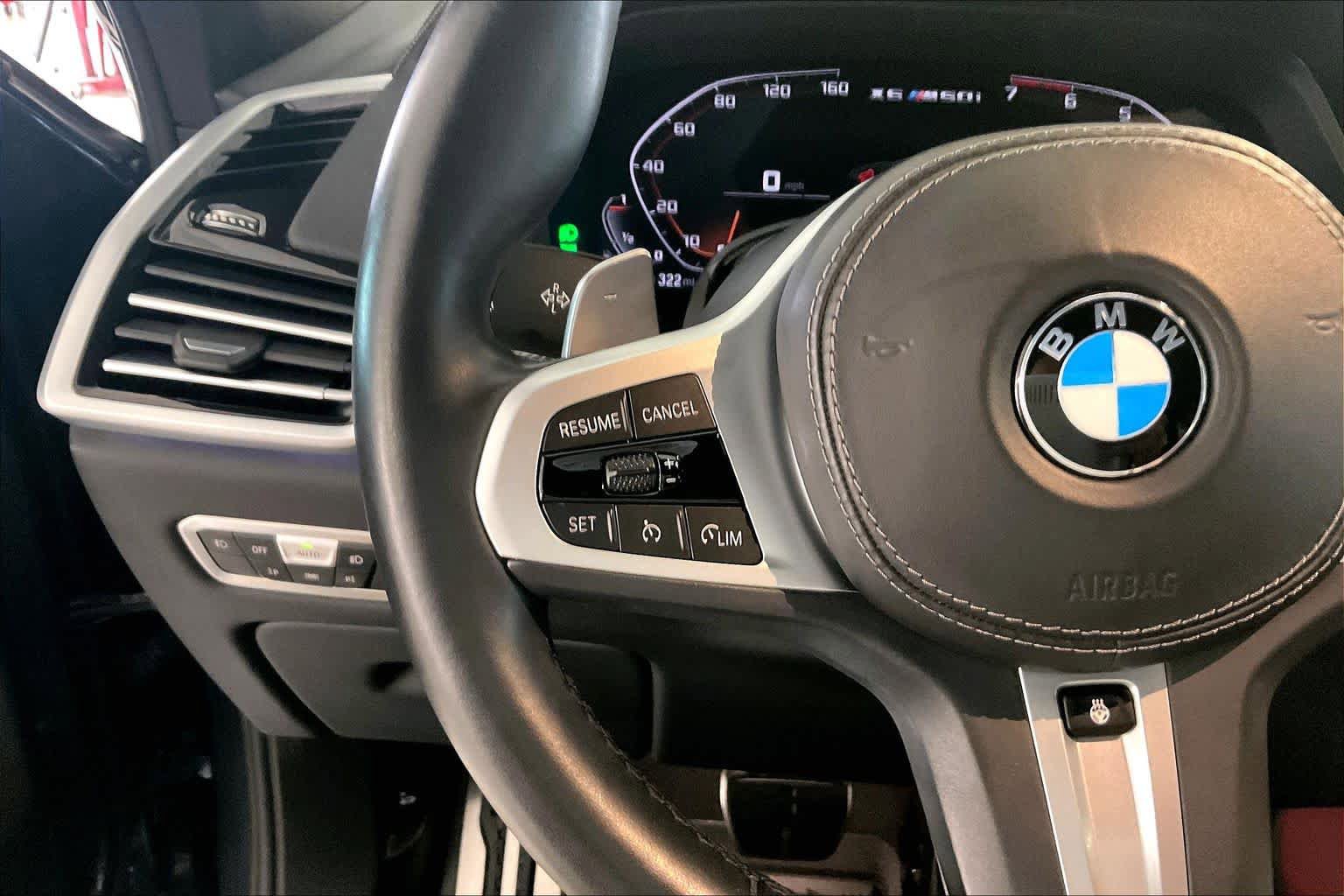 Used 2021 BMW X6 M50i w/ Premium Package AWD/4WD image 21