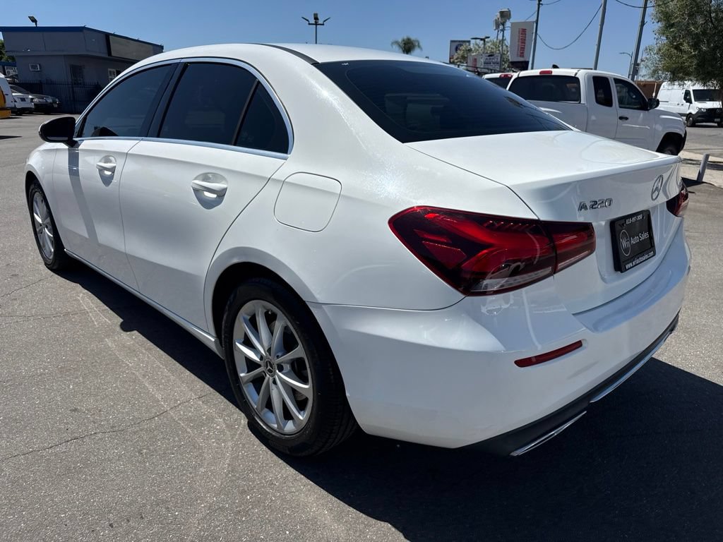 Used 2019 Mercedes-Benz A 220 image 4