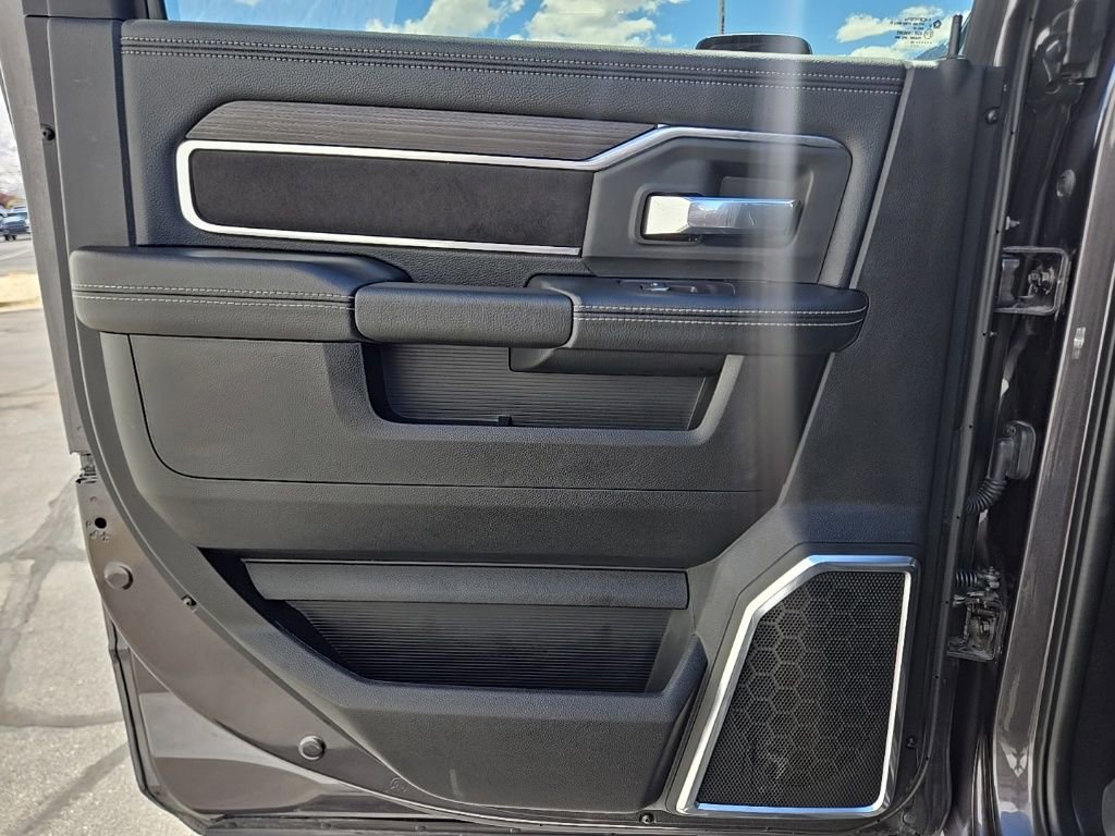 Used 2025 RAM 3500 Laramie w/ Sport Appearance Package AWD/4WD image 46