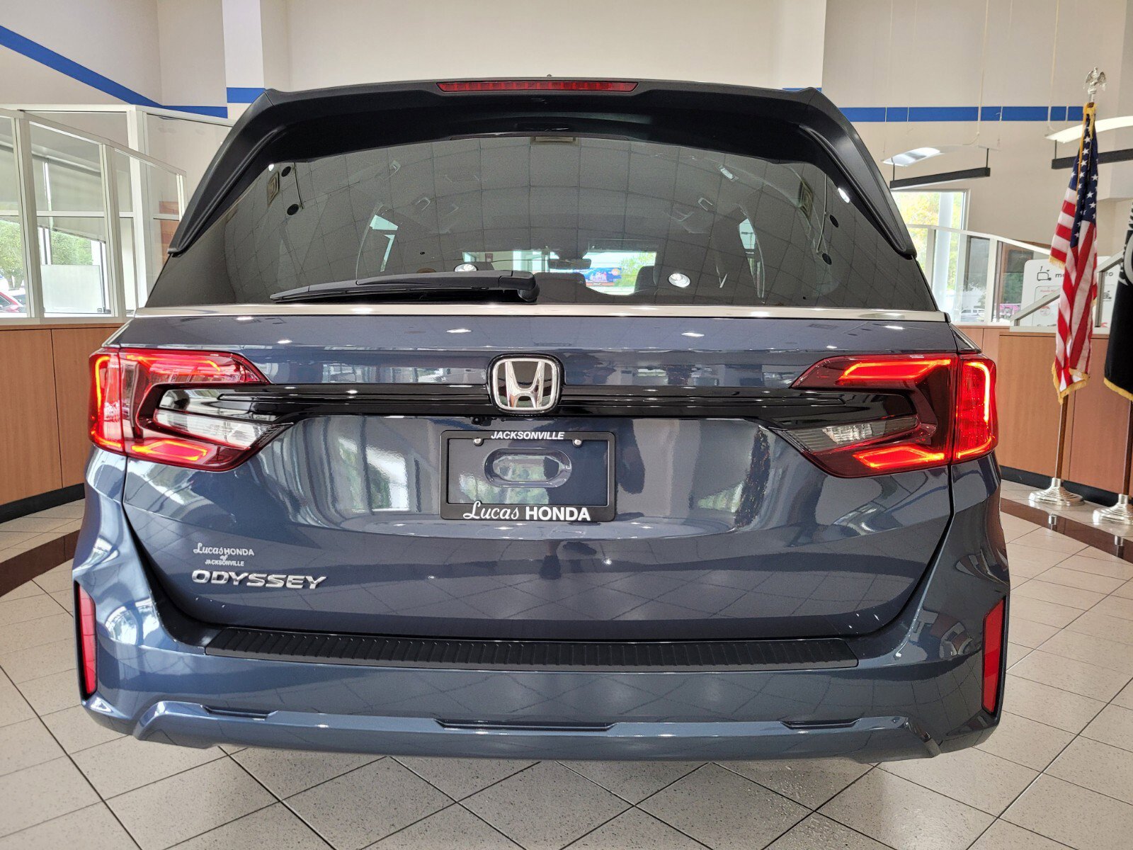 New 2026 Honda Odyssey EX-L image 5