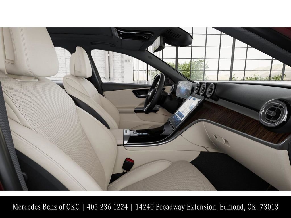 Used 2026 Mercedes-Benz C 300 4MATIC Sedan image 4
