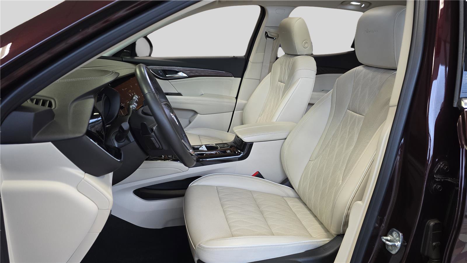 Used 2023 Buick Envision Avenir AWD/4WD image 11
