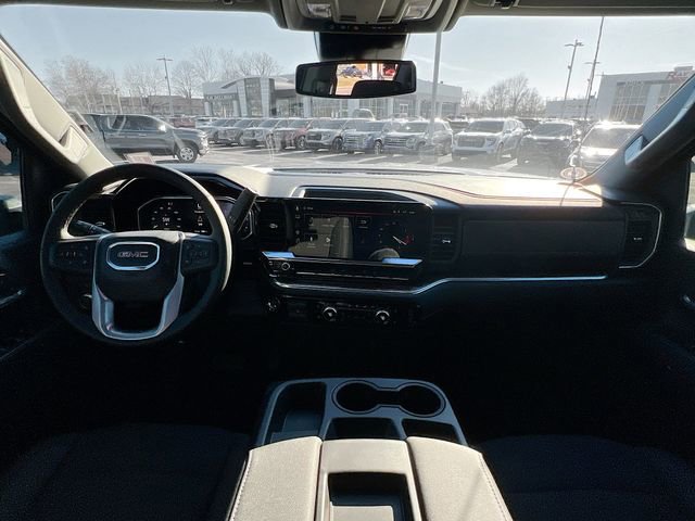 Used 2026 GMC Sierra 2500 SLE w/ SLE Value Package; image 25