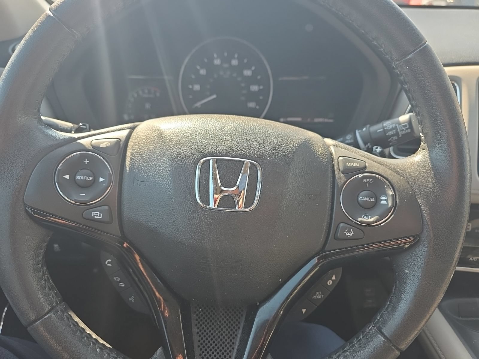Used 2019 Honda HR-V EX-L image 15