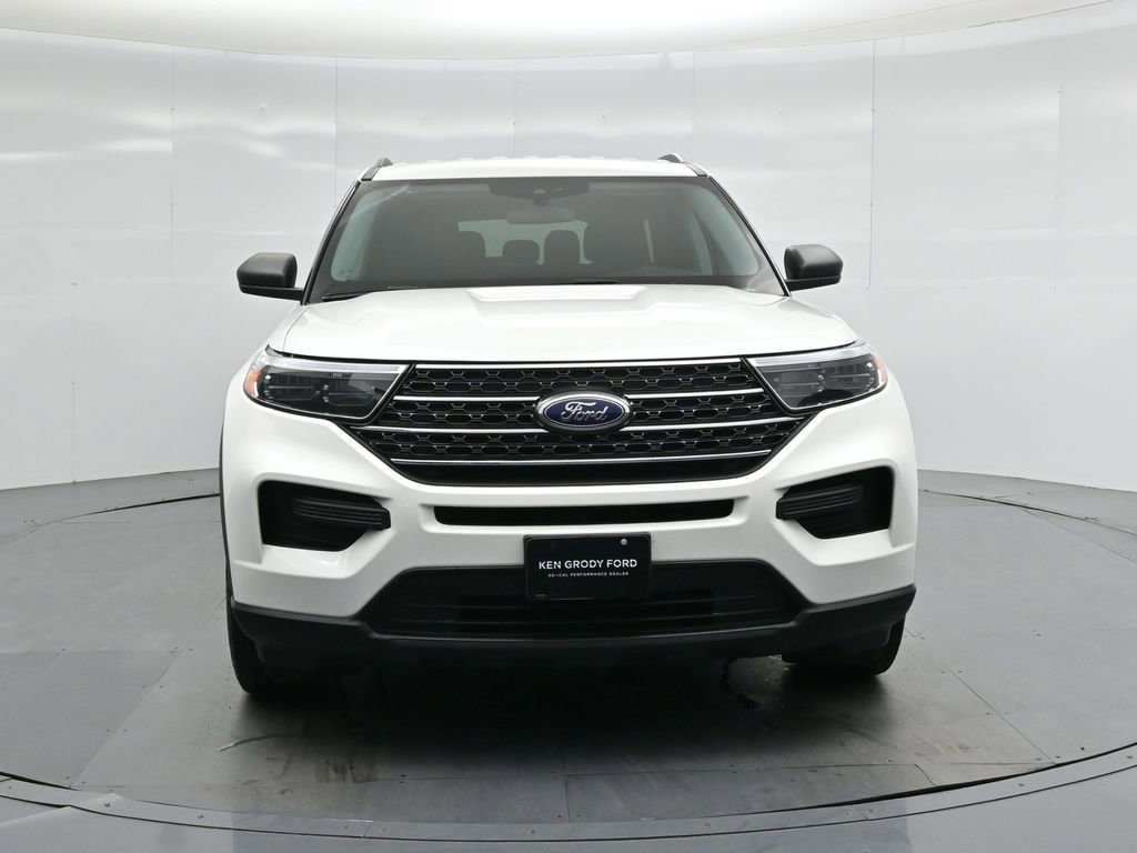 Certified 2024 Ford Explorer XLT RWD image 22