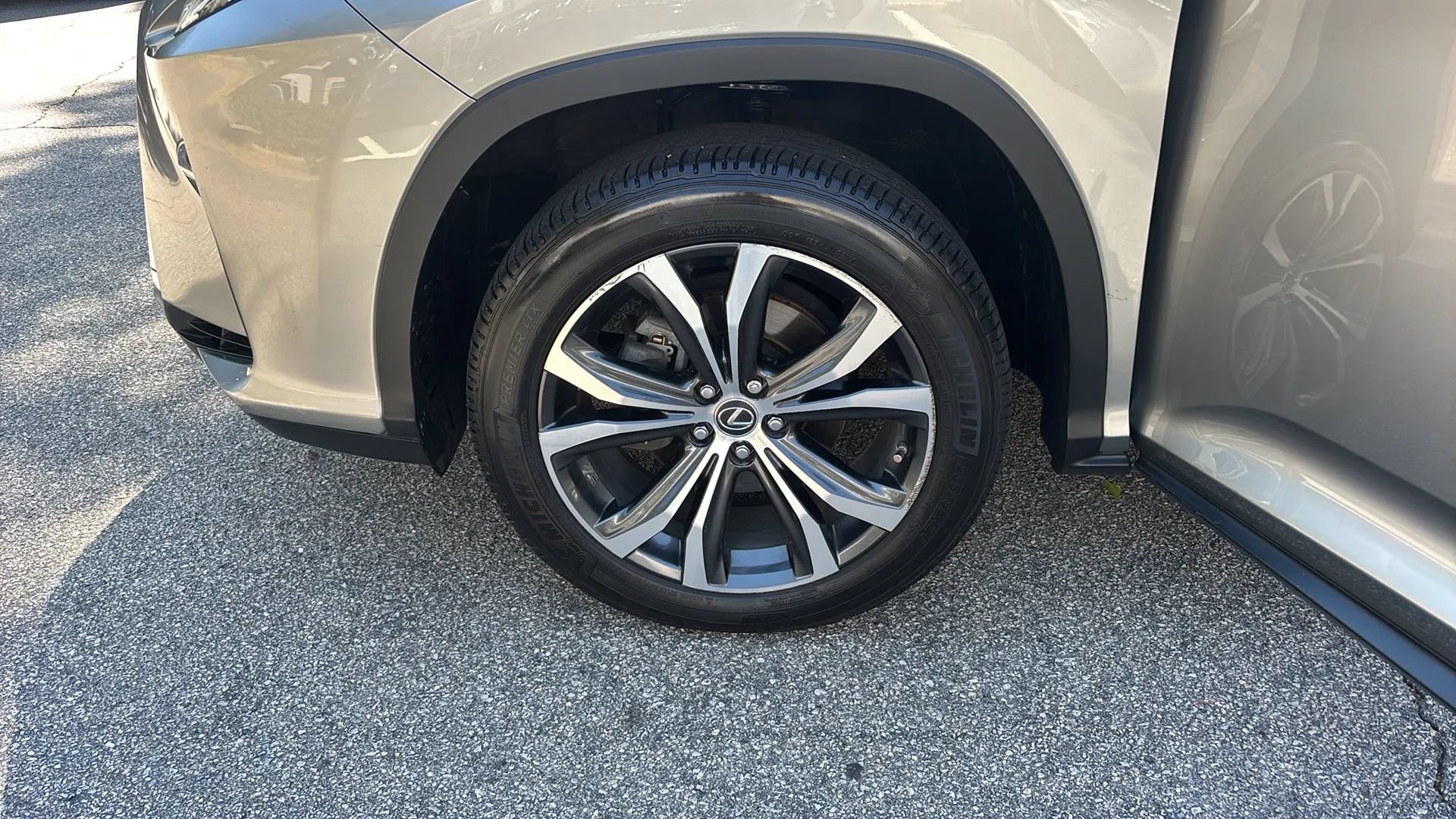 Used 2018 Lexus RX 350L AWD image 26