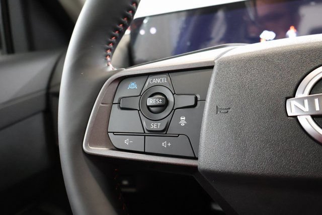 New 2026 Nissan Sentra SR w/ SR Premium Package FWD image 18