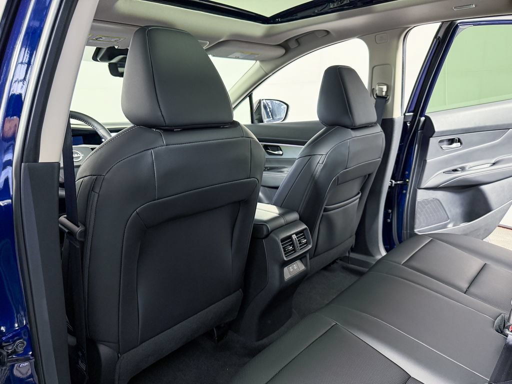 Certified 2026 Nissan Murano SL AWD/4WD image 48
