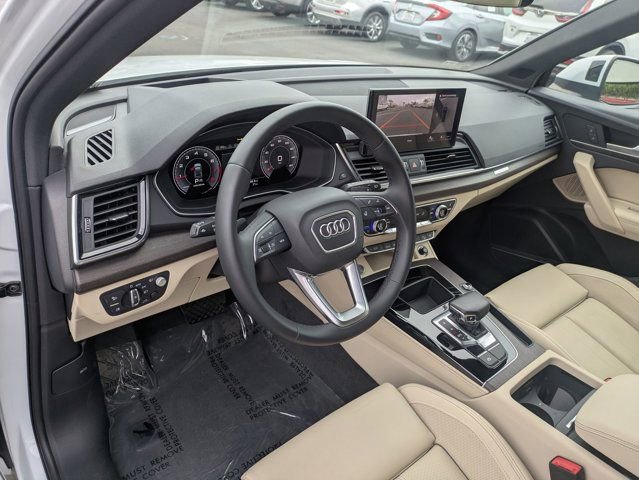 Used 2021 Audi Q5 Prestige w/ Prestige Package AWD/4WD image 12