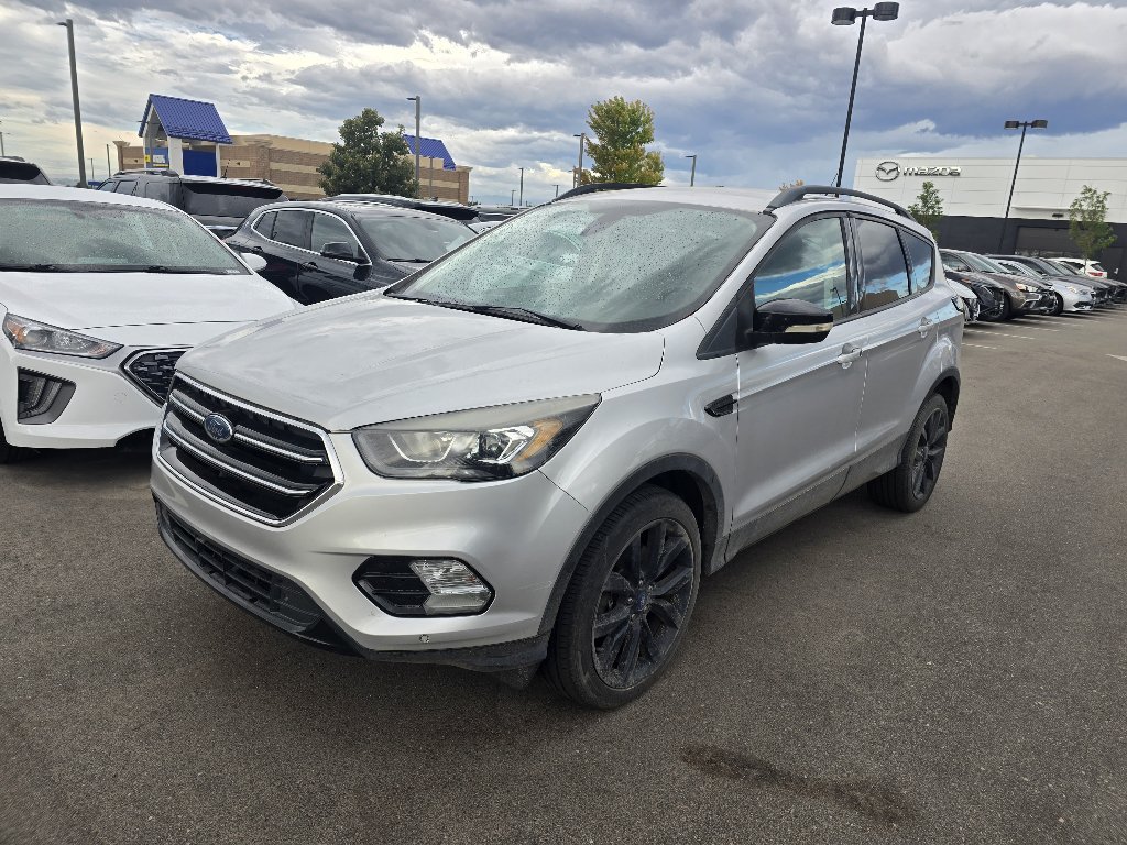 Used 2018 Ford Escape Titanium AWD/4WD image 11