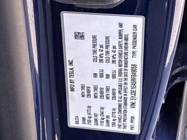 Used 2024 Tesla Model 3 Standard Range RWD image 39