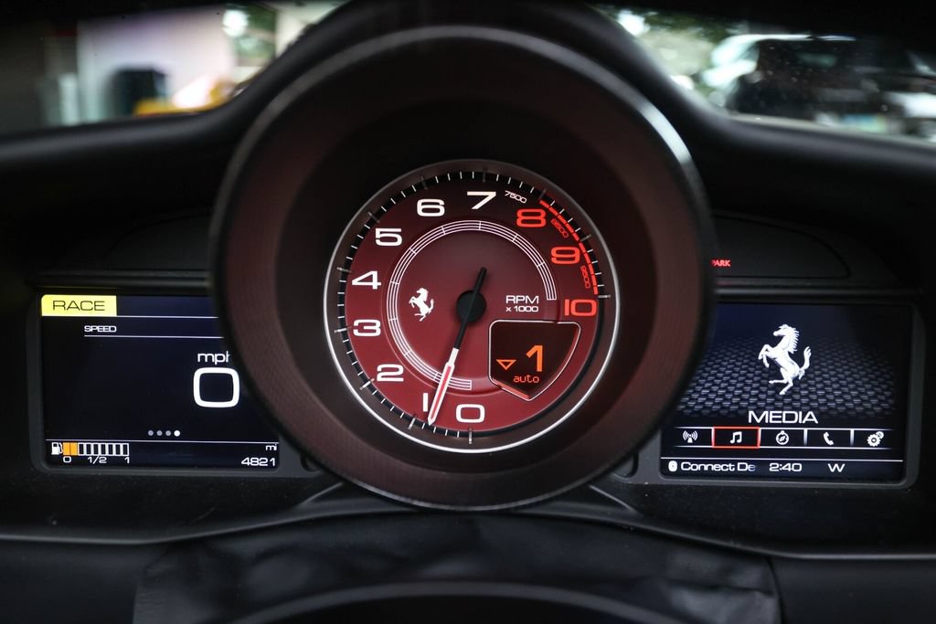 Certified 2019 Ferrari 488 Spider RWD image 33