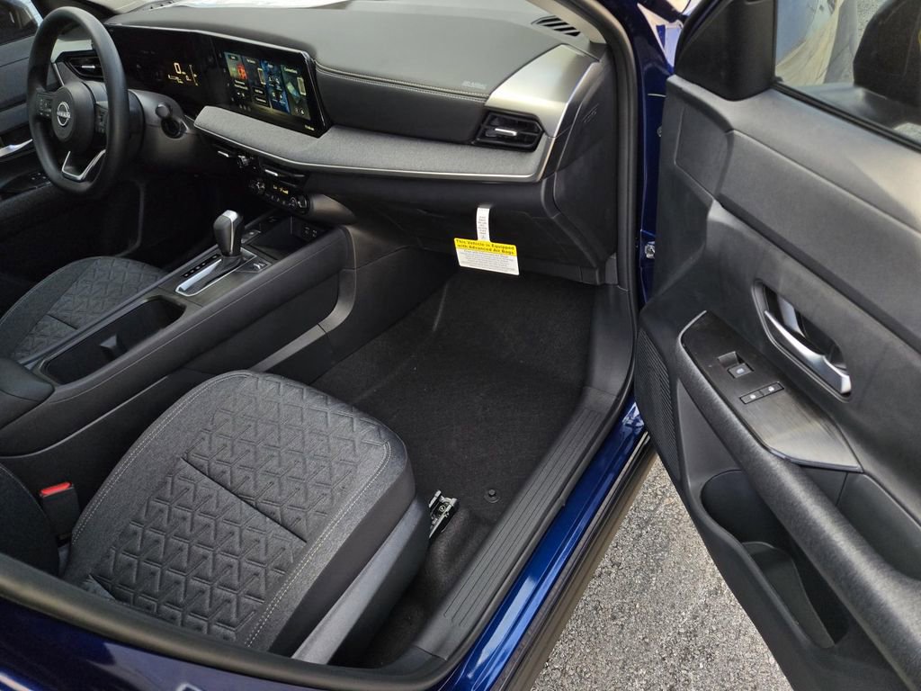 New 2026 Nissan Kicks SV image 7