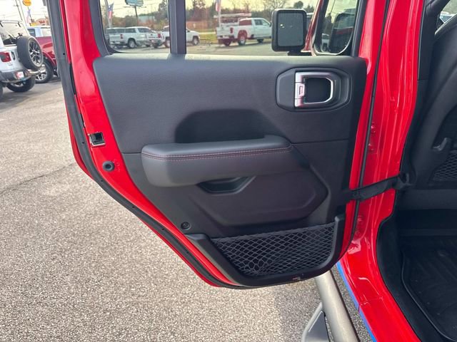 Used 2020 Jeep Gladiator Rubicon image 14